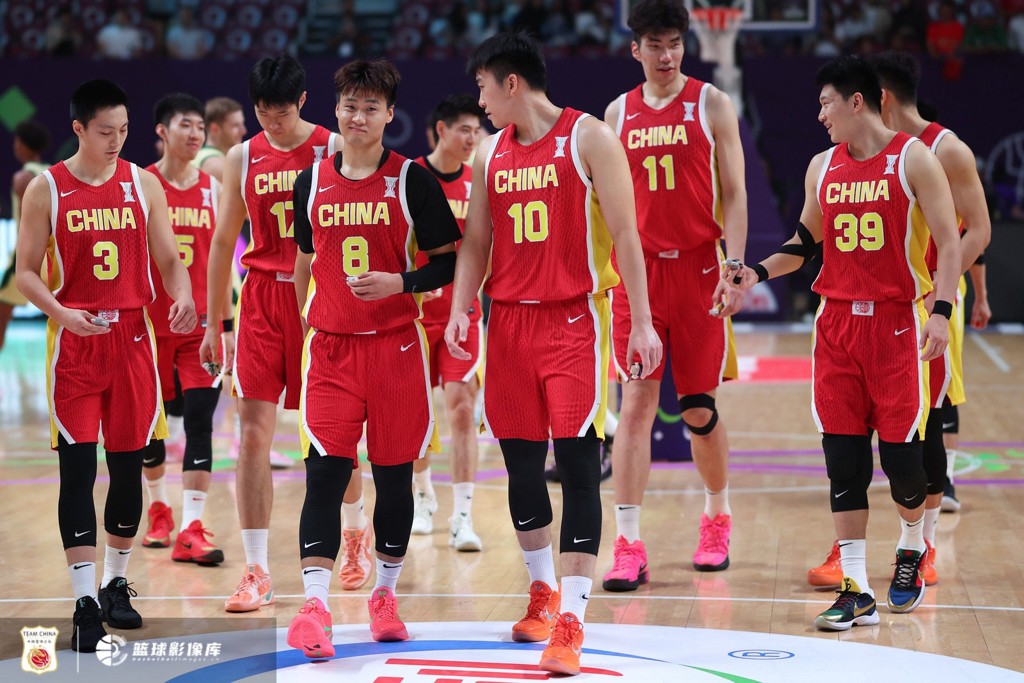 媒体人：80%的罚球和40%的三分命中率 会成为未来中国男篮的标配