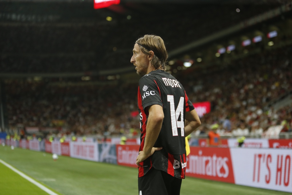 意媒：魔笛提升米兰争冠希望，历史上只有4名40岁球员夺得过意甲